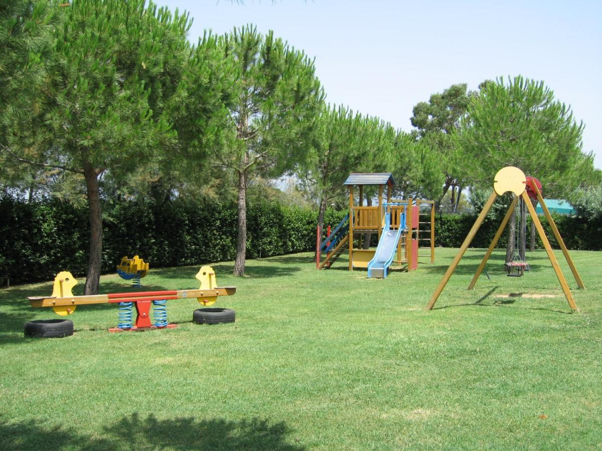 Apartments In Residence In Vada With Swimming Pool 450 Meters From The Sea Exterior foto